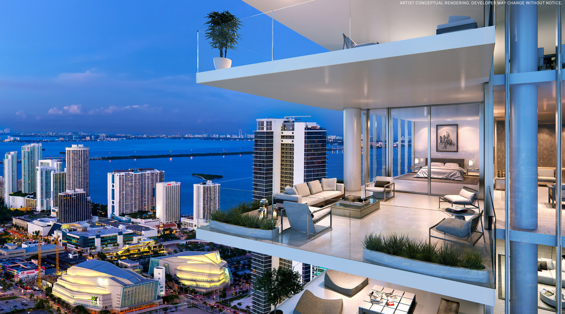  Luxury  Condos  in Heart of Downtown Paramount Miami 